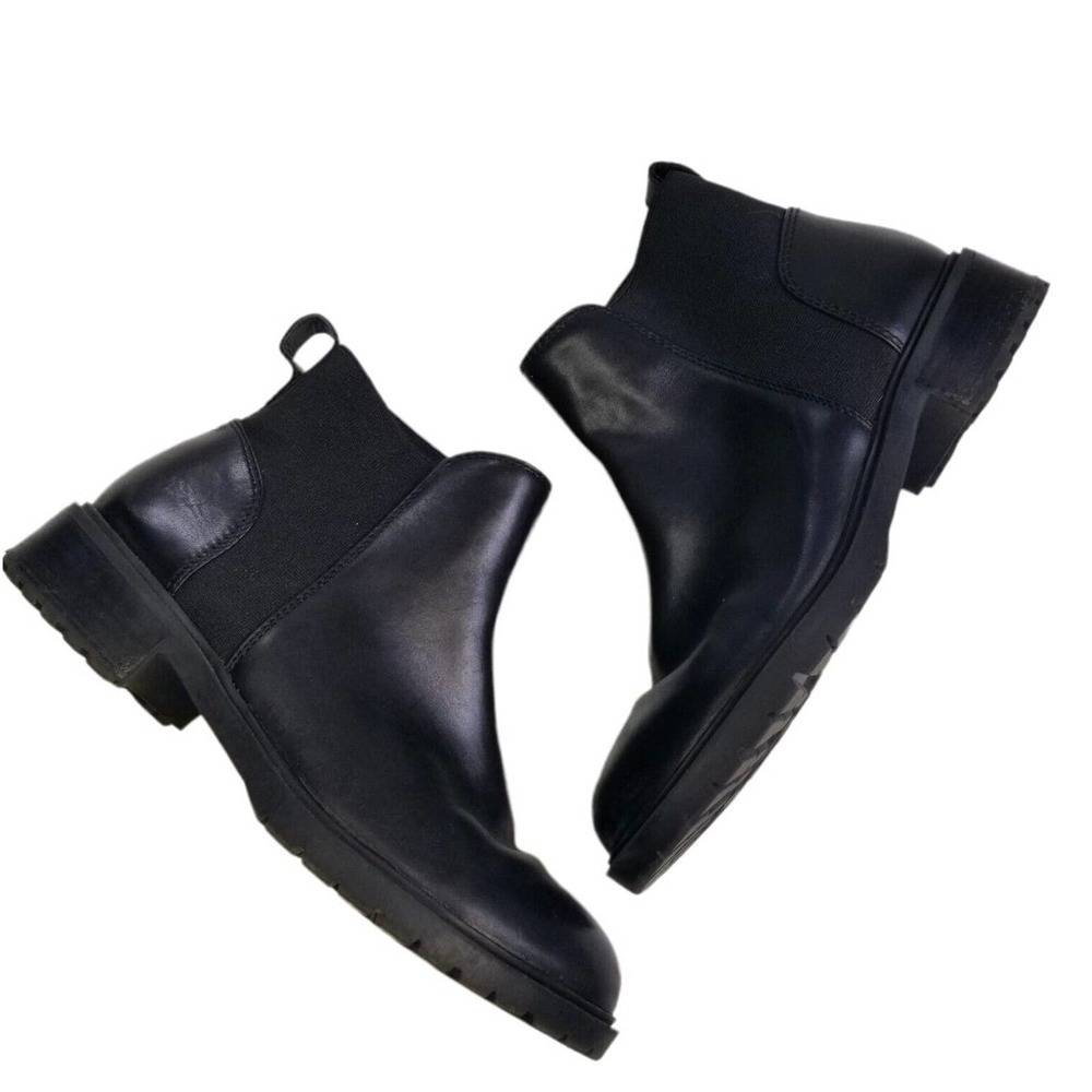 STEVE MADDEN Women's Lug Sole Black Leather Ursala Pull-On Chelsea Boots SZ 7M